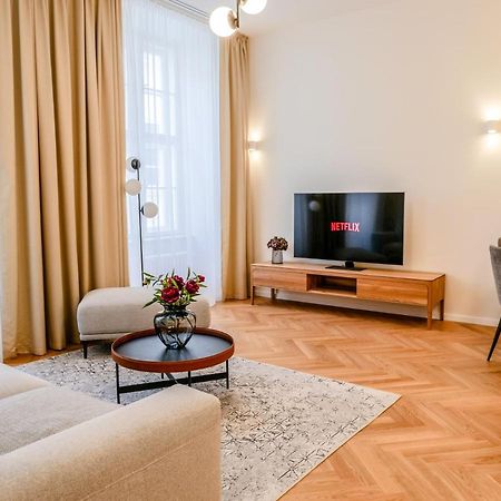 Laurinska 1 Apartments Bratislava Eksteriør billede