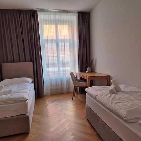 Laurinska 1 Apartments Bratislava Eksteriør billede