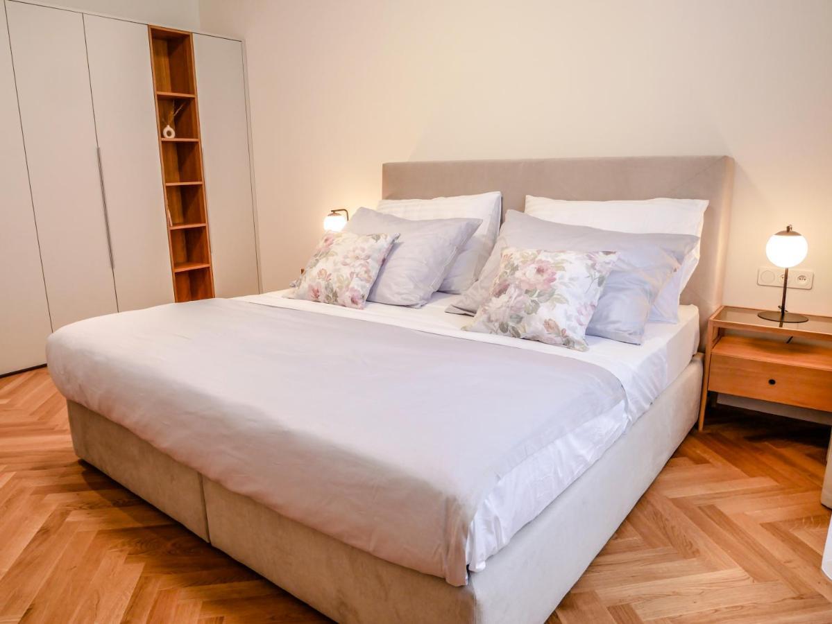 Laurinska 1 Apartments Bratislava Eksteriør billede