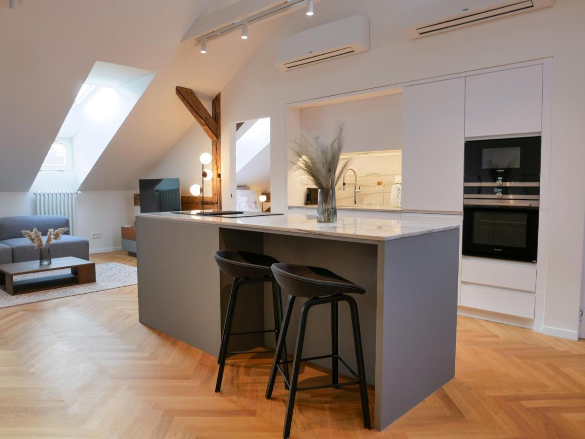 Laurinska 1 Apartments Bratislava Eksteriør billede