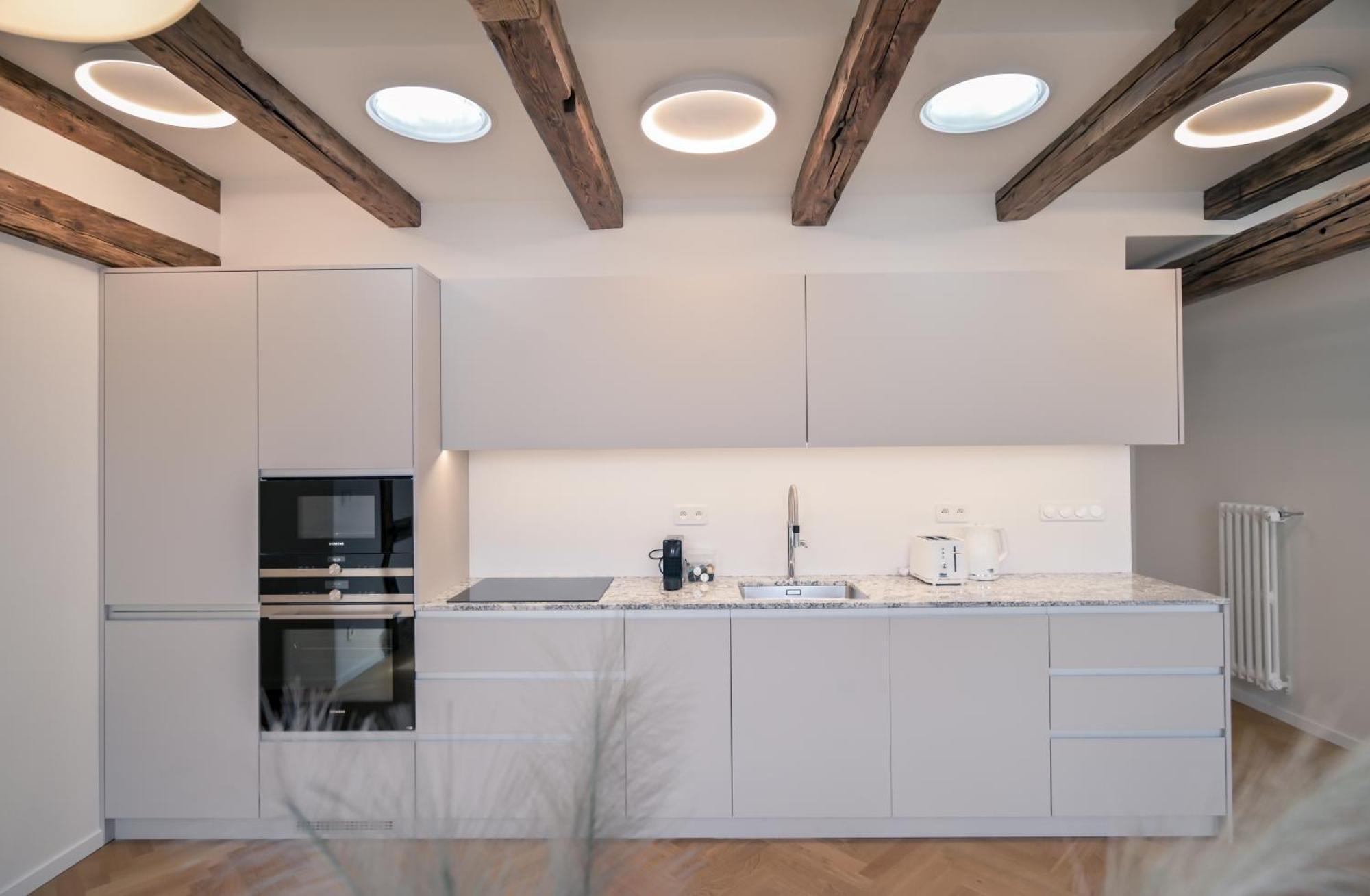 Laurinska 1 Apartments Bratislava Eksteriør billede